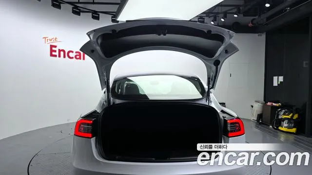 2023 Tesla Model 3 RWD Sold VIN 5YJ3E1EA8PF564934 – exterior detail
