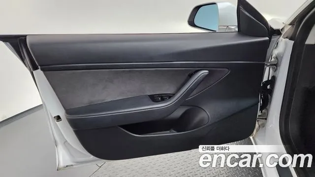 2020 Tesla Model 3 Standard Range Plue RWD Sold VIN 5YJ3E1EA9LF654264 – side profile