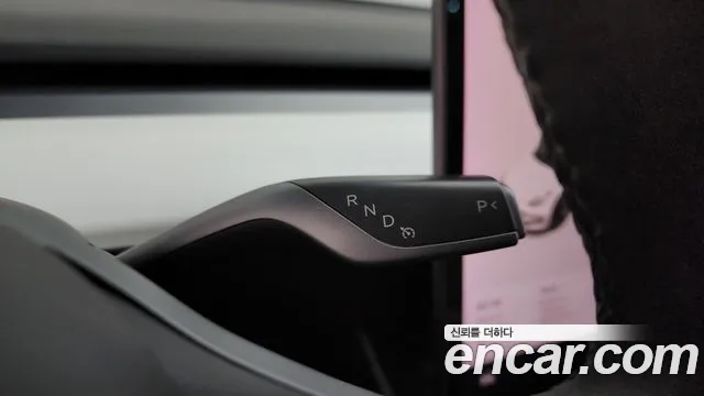 2020 Tesla Model 3 Standard Range Plue RWD Sold VIN 5YJ3E1EA9LF654264 – interior seats