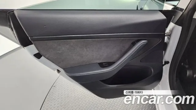 2020 Tesla Model 3 Standard Range Plue RWD Sold VIN 5YJ3E1EA9LF654264 – trunk area