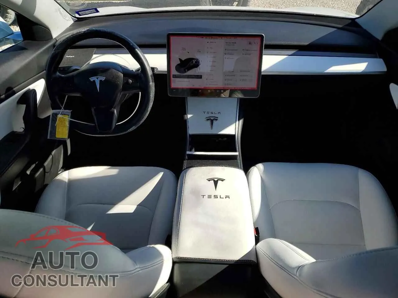 2018 TESLA MODEL 3 Damaged VIN 5YJ3E1EB2JF135644 – undercarriage