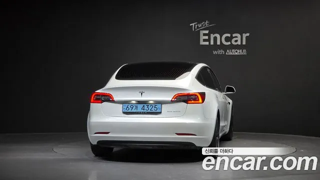 2020 Tesla Model 3 Long Range AWD Sold VIN 5YJ3E1EB4LF762736 – dashboard
