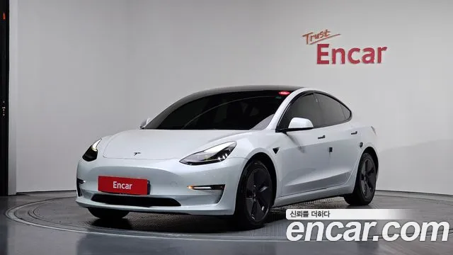 2022 Tesla Model 3 Long Range AWD Sold VIN 5YJ3E1EB4NF228803 – undercarriage