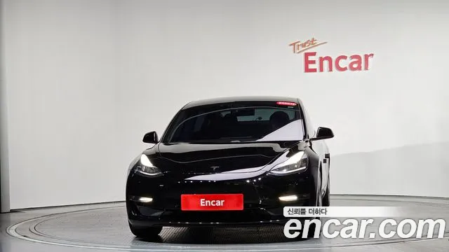 2020 Tesla Model 3 Long Range AWD Sold VIN 5YJ3E1EB5LF584836 – trunk area