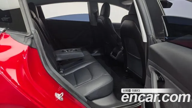 2020 Tesla Model 3 Long Range AWD Sold VIN 5YJ3E1EB5LF733505 – trunk area
