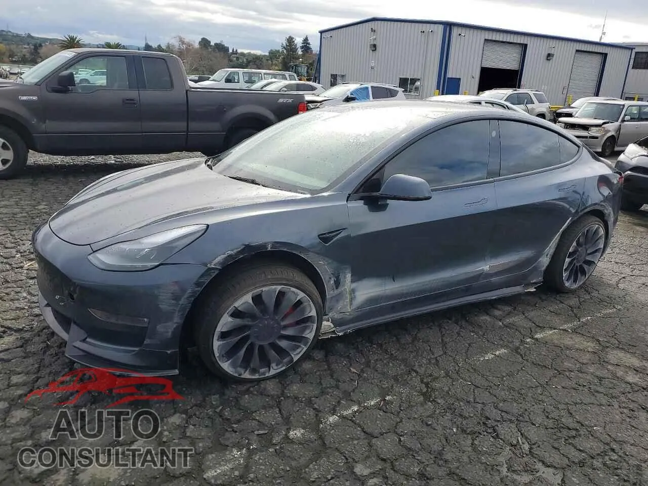 2023 TESLA MODEL 3