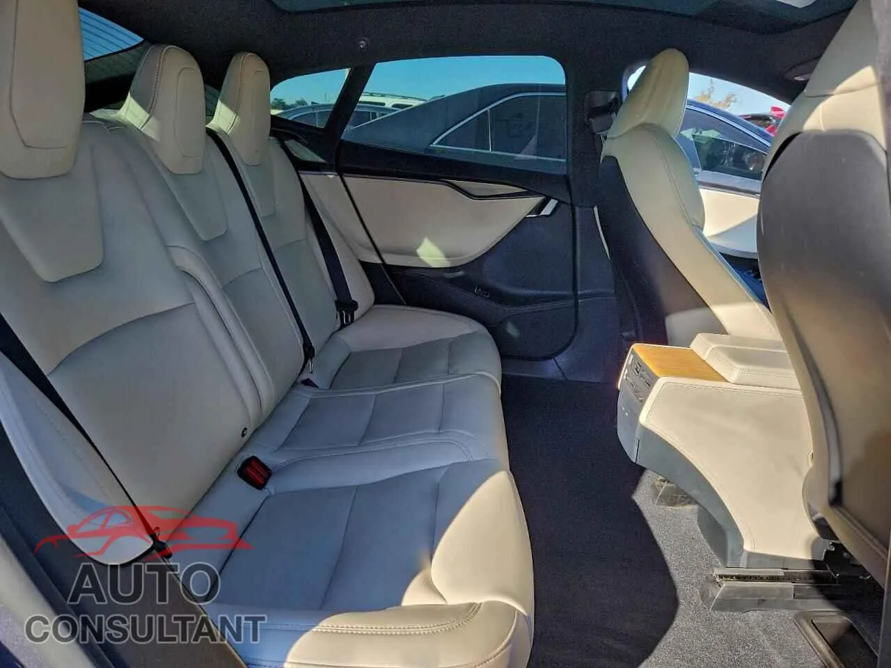 2020 TESLA MODEL S Damaged VIN 5YJSA1E28LF399994 – odometer reading