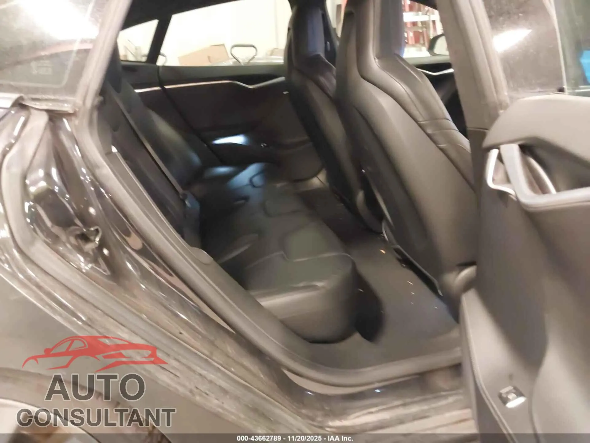 2016 TESLA MODEL S Damaged VIN 5YJSA1E42GF124726 – undercarriage 2016 TESLA MODEL S Damaged VIN 5YJSA1E42GF124726 – undercarriage