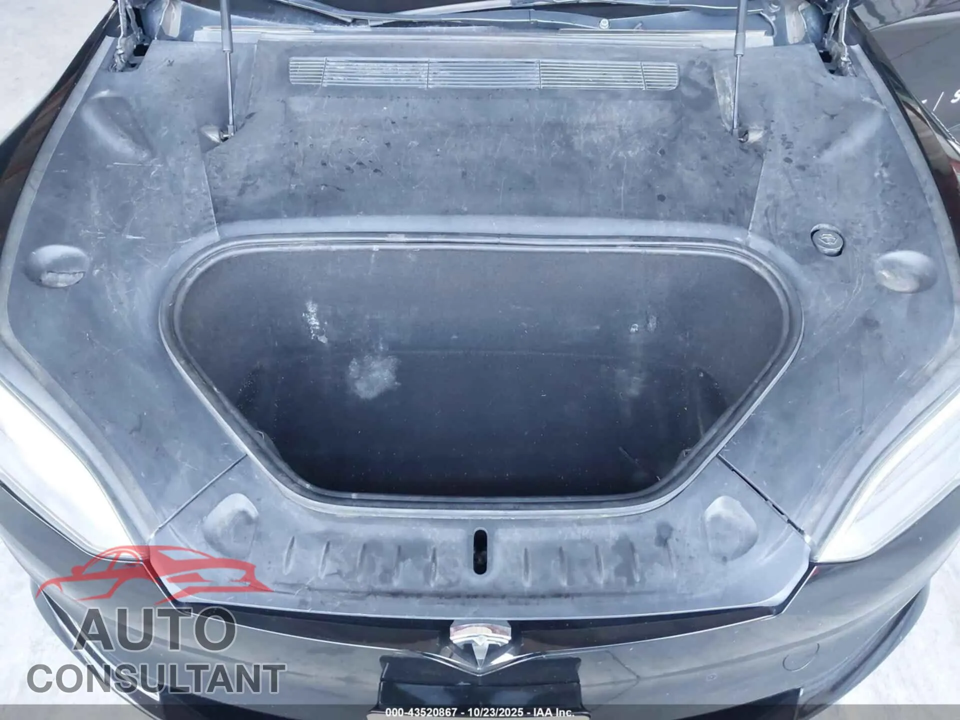 2021 TESLA MODEL S Damaged VIN 5YJSA1E5XMF428293 – odometer reading