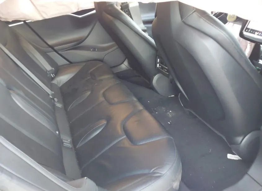 2015 TESLA Model S Used VIN 5YJSA1H25FFP71842 – rear exterior