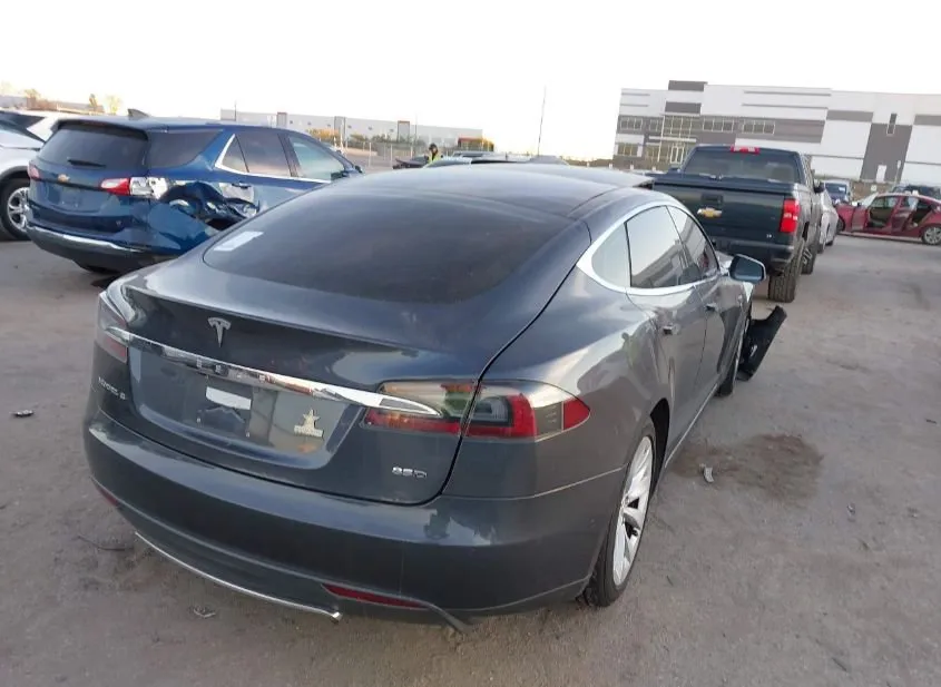 2015 TESLA Model S Used VIN 5YJSA1H25FFP71842 – odometer reading