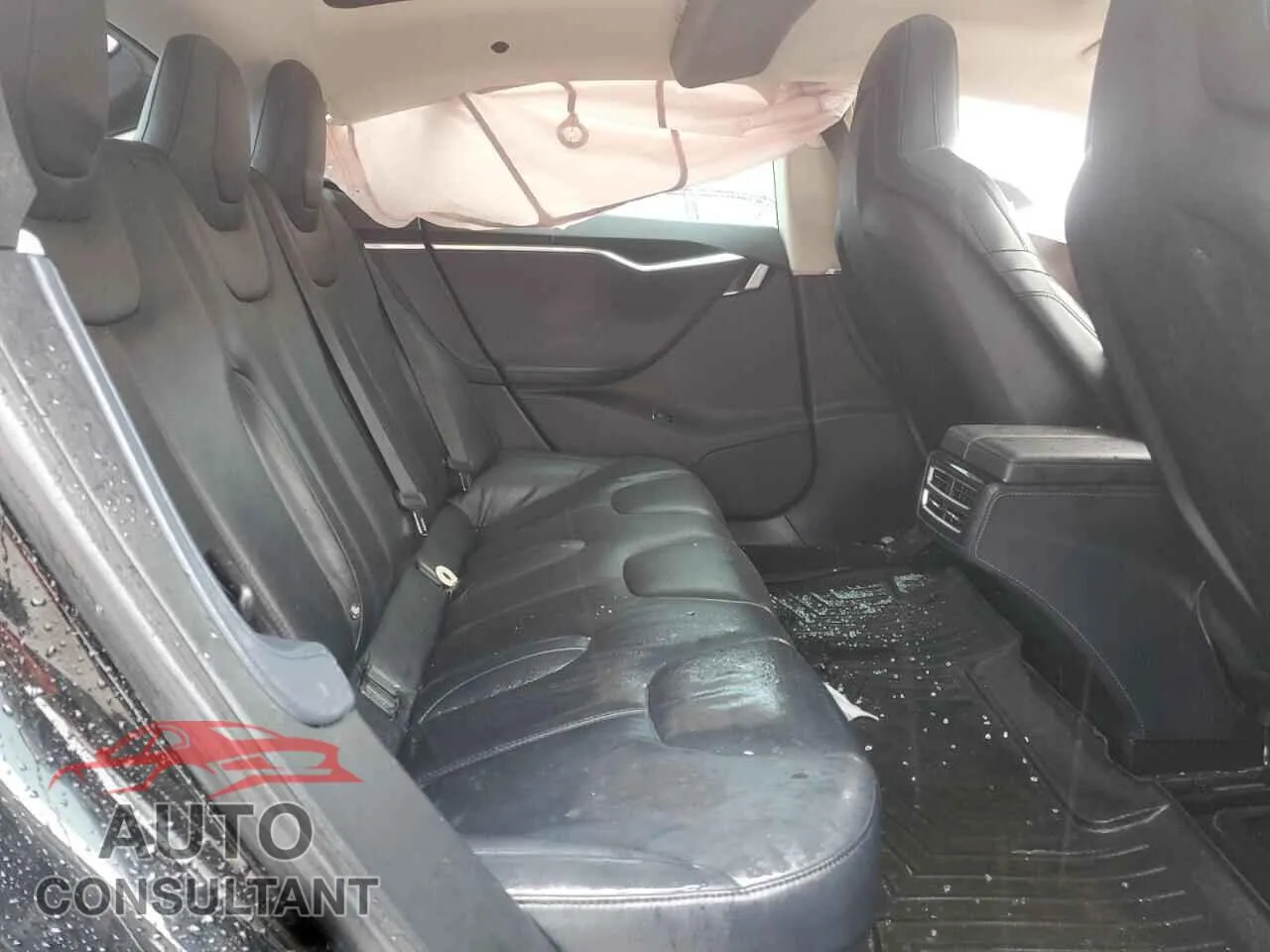 2015 TESLA MODEL S Damaged VIN 5YJSA1S23FF088028 – odometer reading