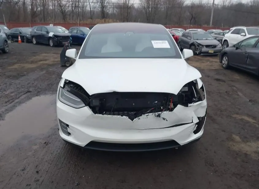 2018 TESLA Model X Used VIN 5YJXCBE20JF132559 – photo 17 2018 TESLA Model X Used VIN 5YJXCBE20JF132559 – photo 17