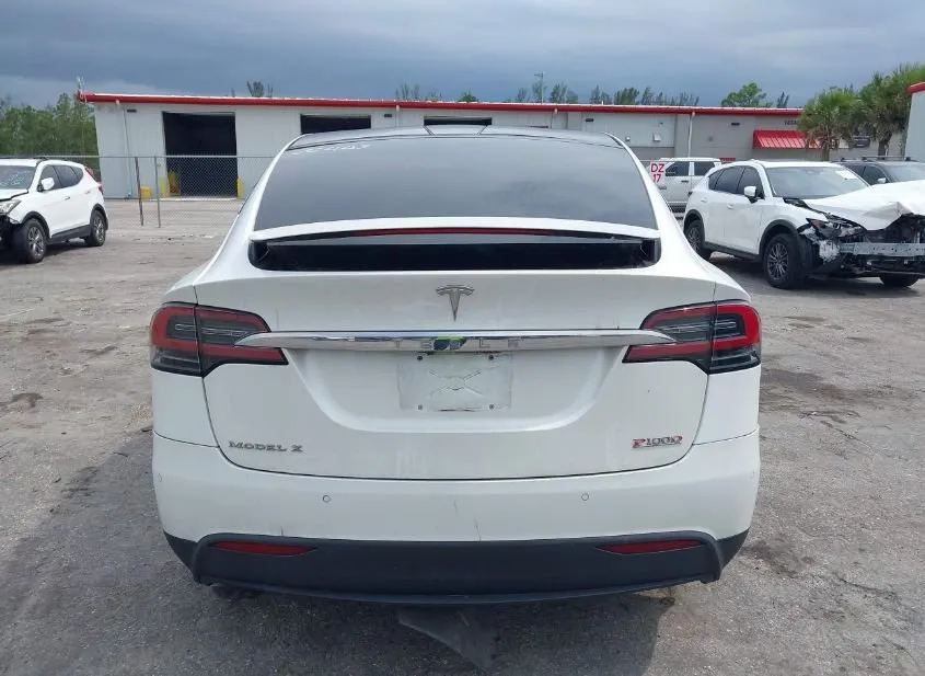 2017 TESLA Model X Used VIN 5YJXCBE2XHF043785 – photo 19 2017 TESLA Model X Used VIN 5YJXCBE2XHF043785 – photo 19