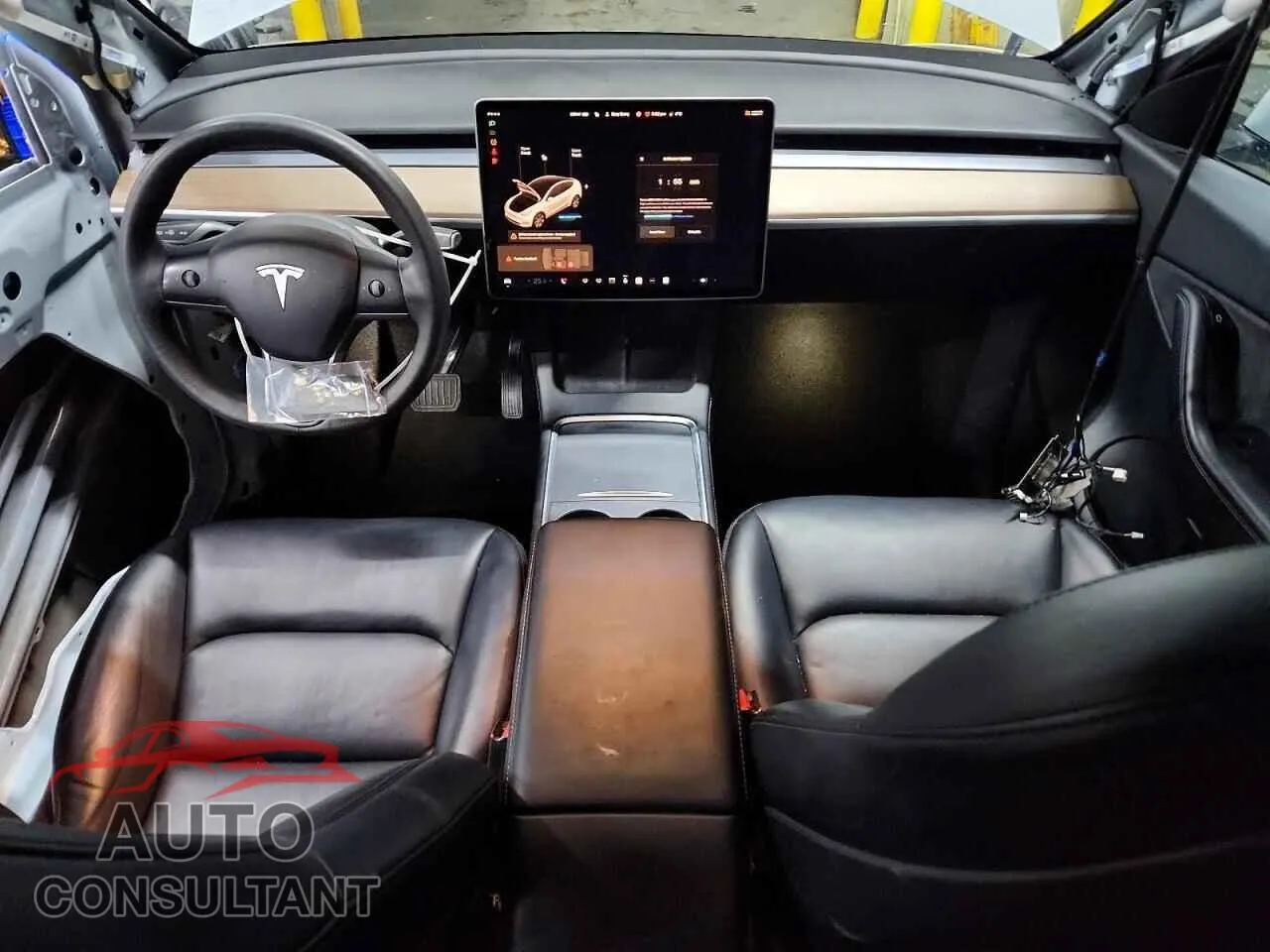 2021 TESLA MODEL Y Damaged VIN 5YJYGAEE5MF301007 – undercarriage