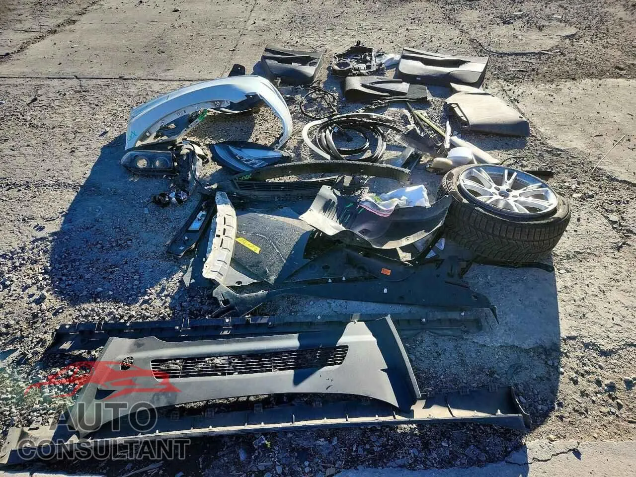 2021 TESLA MODEL Y Damaged VIN 5YJYGAEE5MF301007 – photo 13