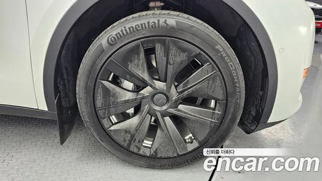 2021 Tesla Model Y Standard Range RWD Sold VIN 5YJYGDED111111111 – photo 22 2021 Tesla Model Y Standard Range RWD Sold VIN 5YJYGDED111111111 – photo 22