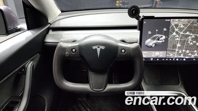 2021 Tesla Model Y Standard Range RWD Sold VIN 5YJYGDED6MF173949 – interior seats