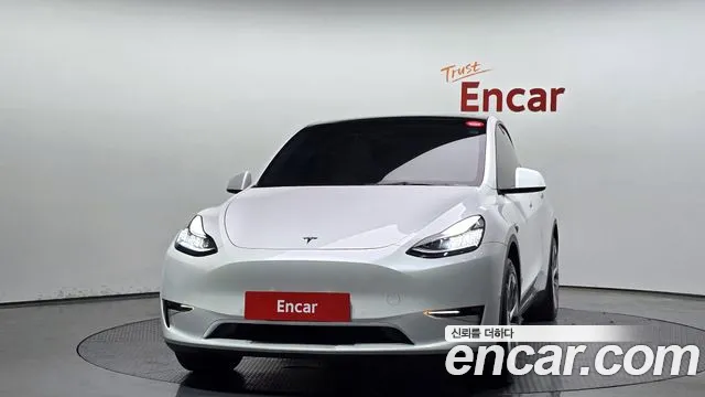 2021 Tesla Model Y Standard Range RWD Sold VIN 5YJYGDED8MF239210 – undercarriage