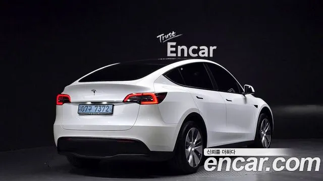 2021 Tesla Model Y Standard Range RWD Sold VIN 5YJYGDED8MF239255 – photo 24 2021 Tesla Model Y Standard Range RWD Sold VIN 5YJYGDED8MF239255 – photo 24