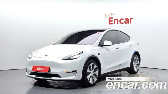 2021 Tesla Model Y Long Range AWD Sold VIN 5YJYGDEE1MF168943 – trunk area 2021 Tesla Model Y Long Range AWD Sold VIN 5YJYGDEE1MF168943 – trunk area