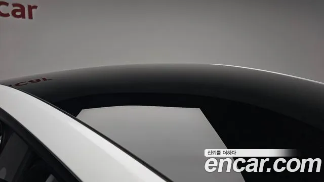 2021 Tesla Model Y Long Range AWD Sold VIN 5YJYGDEE1MF176105 – trunk area