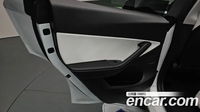 2021 Tesla Model Y Long Range AWD Sold VIN 5YJYGDEE1MF176105 – photo 30