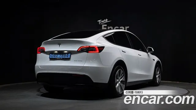 2021 Tesla Model Y Long Range Awd Sold VIN 5YJYGDEE2MF169292 – front exterior