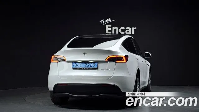 2021 Tesla Model Y Long Range Awd Sold VIN 5YJYGDEE4MF176633 – front exterior