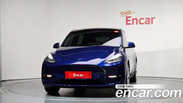 2021 Tesla Model Y Long Range AWD VIN 5YJYGDEE8MF226160