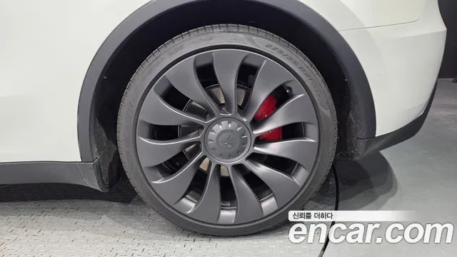 2021 Tesla Model Y Performance AWD VIN 5YJYGDEF3MF285805