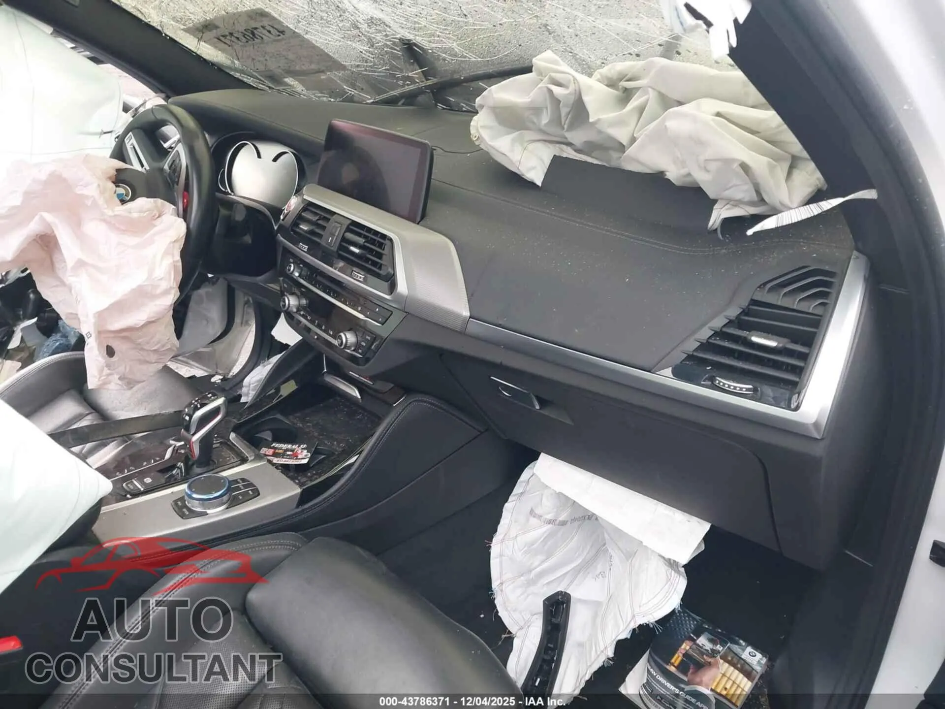 2020 BMW X3 M Damaged VIN 5YMTS0C07L9B00920 – interior seats