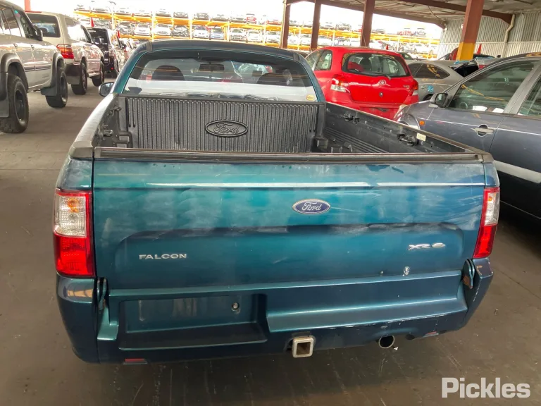 2010 Ford Falcon Ute Damaged VIN 6FPAAAJGCMAP45389 – side profile