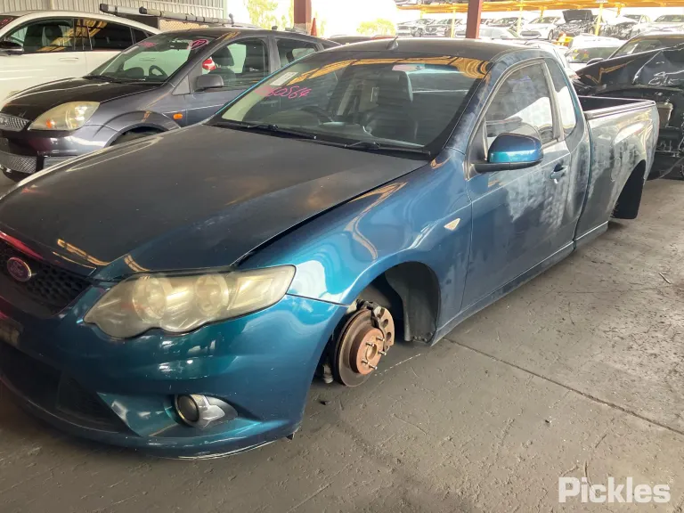 2010 Ford Falcon Ute Damaged VIN 6FPAAAJGCMAP45389 – engine bay