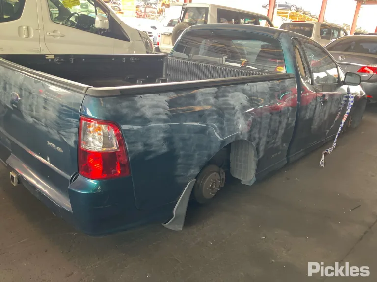 2010 Ford Falcon Ute Damaged VIN 6FPAAAJGCMAP45389 – photo 17