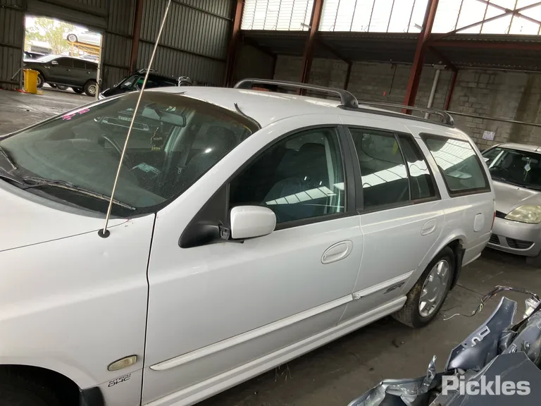 2002 Ford Falcon Used VIN 6FPAAAJGWA2S41301 – photo 26