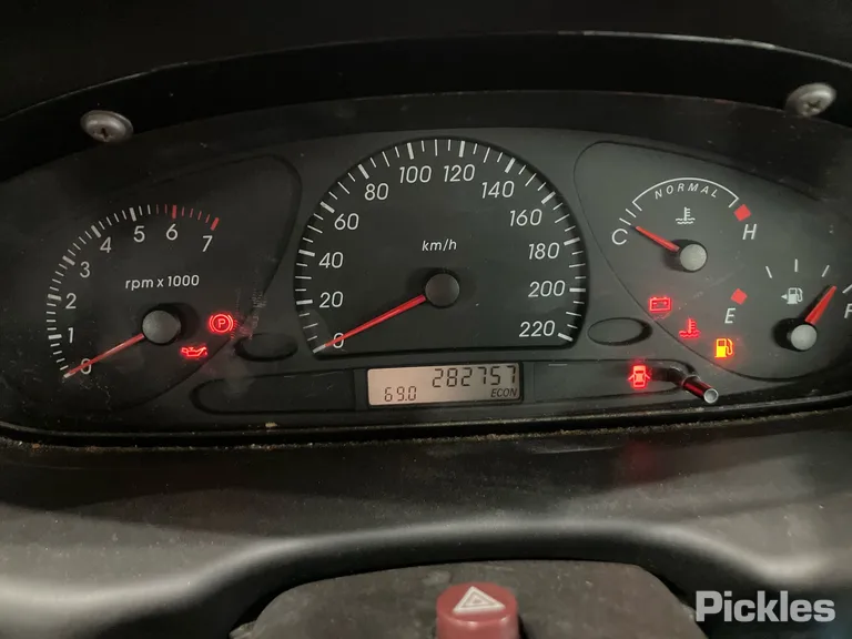 2002 Ford Falcon Used VIN 6FPAAAJGWA2S41301 – photo 28