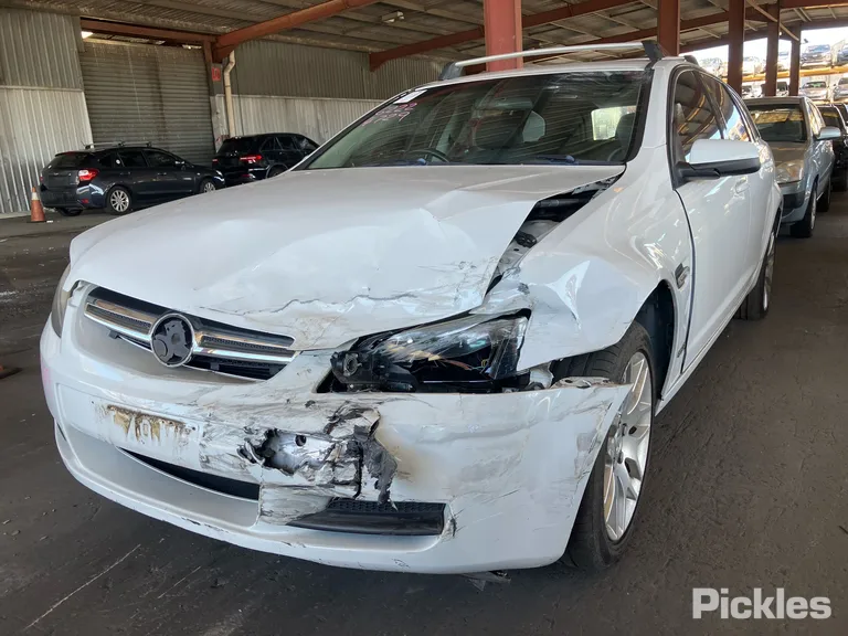 2010 Holden Commodore Used VIN 6G1EK8EFXAL444591 – dashboard