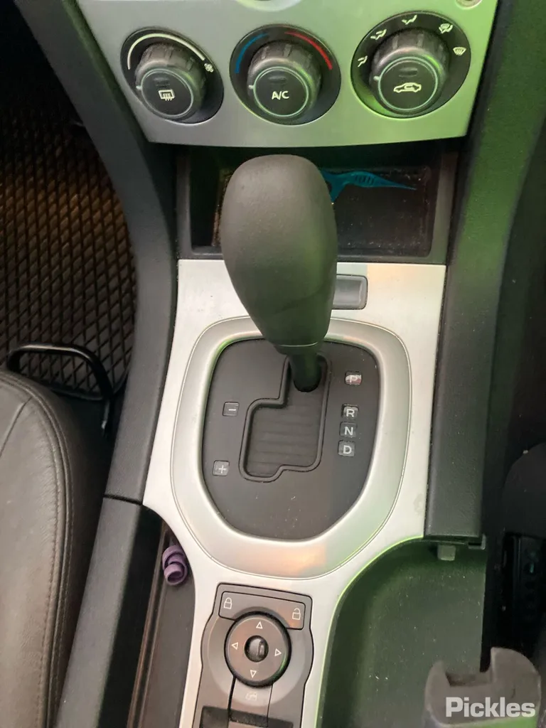 2010 Holden Commodore Used VIN 6G1EK8EFXAL444591 – photo 23