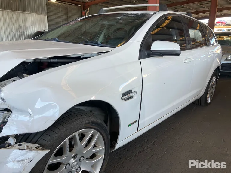 2010 Holden Commodore Used VIN 6G1EK8EFXAL444591 – photo 31