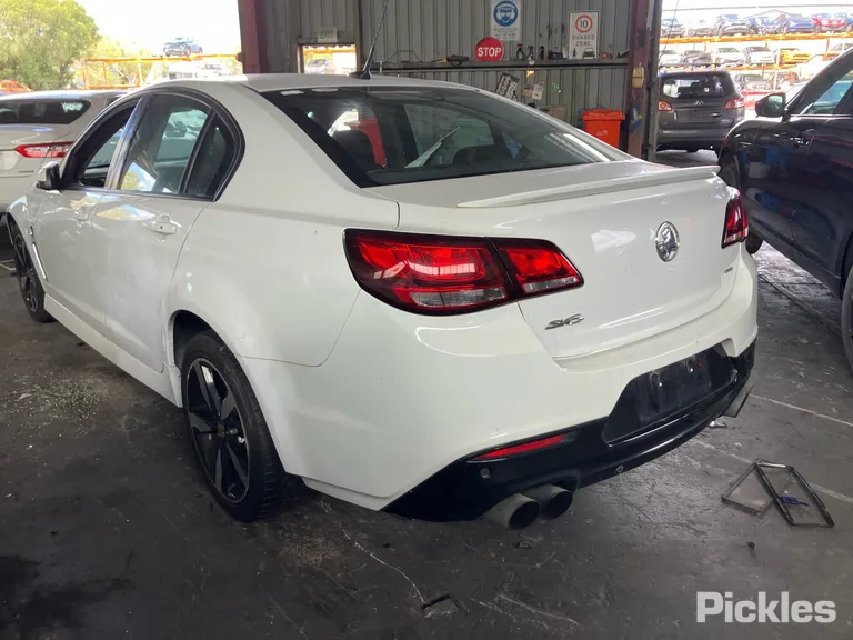 2017 Holden Commodore Used VIN 6G1FB5E37HL317428 – dashboard