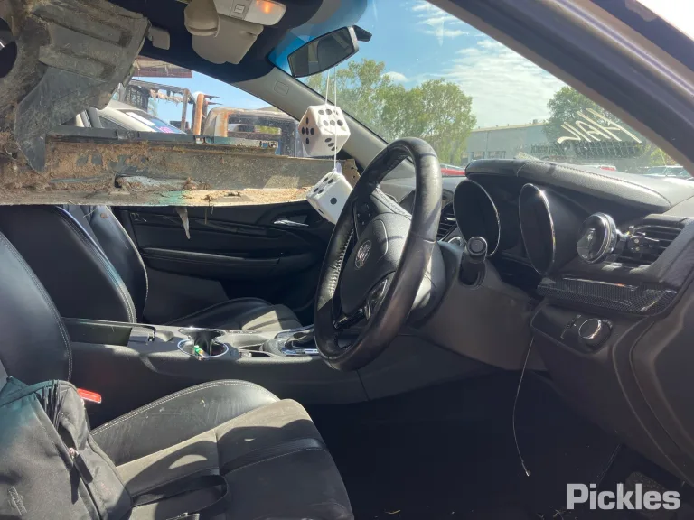 2015 Holden Commodore Damaged VIN 6G1FB5E3XGL208296 – photo 12