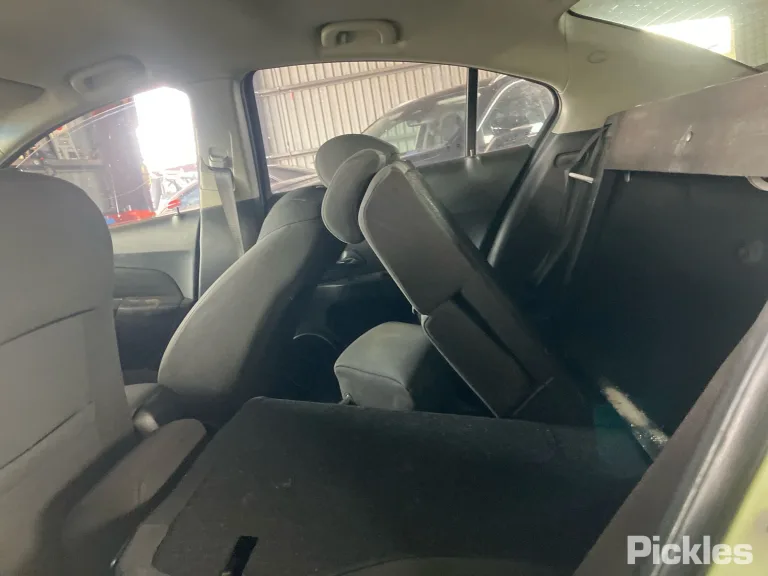 2011 Holden Cruze Damaged VIN 6G1PD5E57BL560860 – photo 13