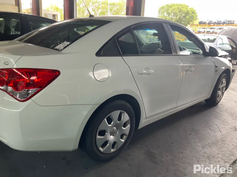 2011 Holden Cruze Damaged VIN 6G1PD5E57BL560860 – photo 15