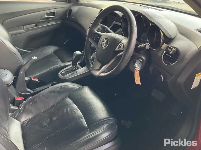 2011 Holden Cruze VIN 6G1PE5E58BL550920