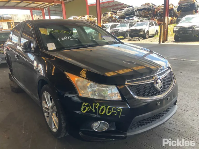 2013 Holden Cruze Damaged VIN 6G1PE6EN4EL918181 – photo 25