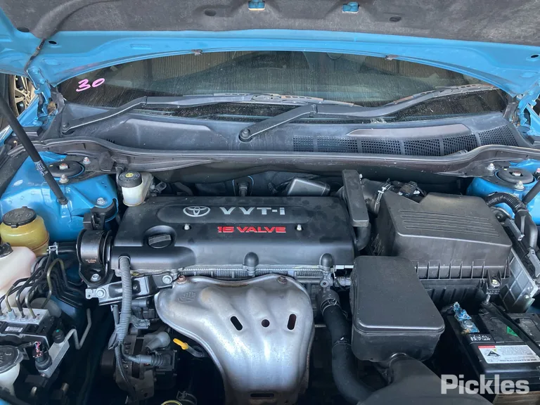 2006 Toyota Camry Used VIN 6T153BK400X006567 – trunk area