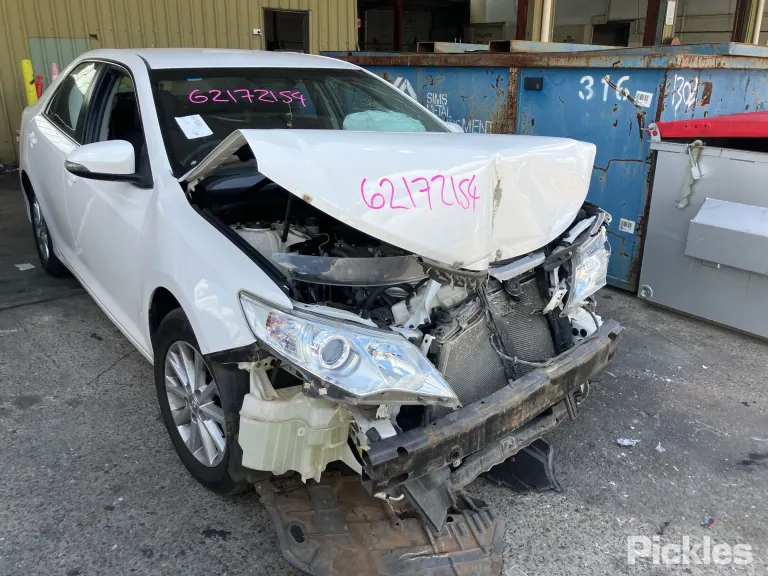 2013 Toyota Camry Damaged VIN 6T1BF3FK30X039299 – photo 25