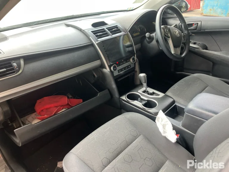 2013 Toyota Camry Damaged VIN 6T1BF3FK60X038180 – photo 13