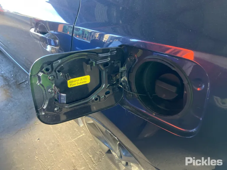 2015 Toyota Aurion Used VIN 6T1BK3FK50X249902 – interior seats